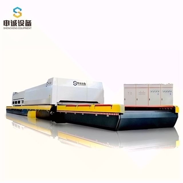 鋼化玻璃在生產(chǎn)中自曝是什么原因？如何防止呢？