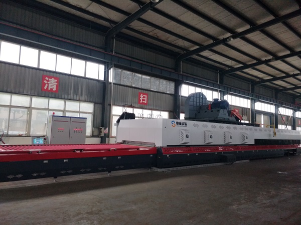 Low-E玻璃鋼化時(shí)為什么要用強(qiáng)制對(duì)流鋼化爐？有哪些優(yōu)勢(shì)？